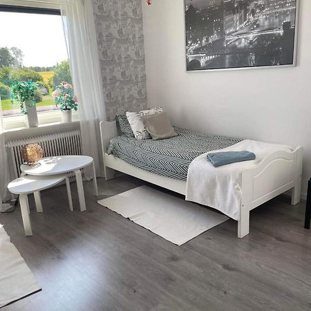 Oedeshoeg Modernt Och Stilfullt B&B Extérieur photo